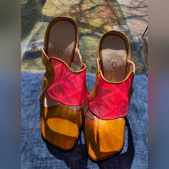 CHANEL Patent Leather Heels Vintage Women's Sandals Gold and Pink Size 36 1/2 - Picture 13 of 16